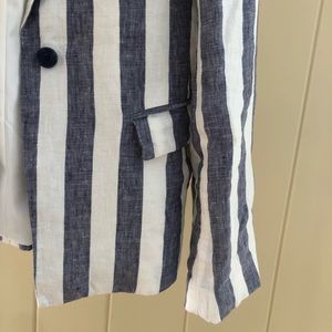 GAP Jackets & Coats - GAP linen stripe blazer - size 0 GAP Jackets & Coats - GAP linen stripe blazer - size 0